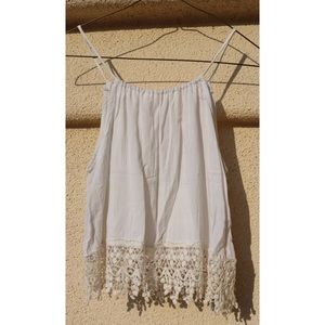 Adjustable Cropped Tank Top with Crochet Lace Hem